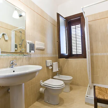 Szálloda History Valderice