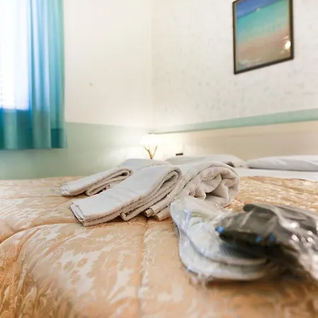 Hotel History 3*