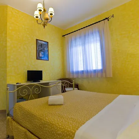 Szálloda History 3*