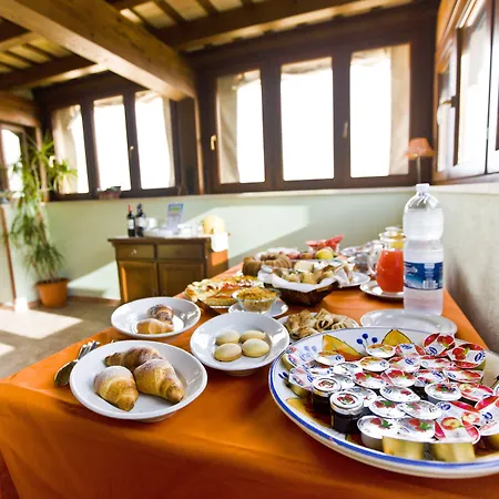 History فالديريتْشّي